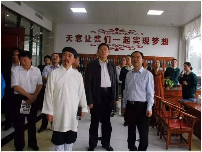山東省政協(xié)常委、民宗委主任孫傳宏蒞臨天意考察參觀