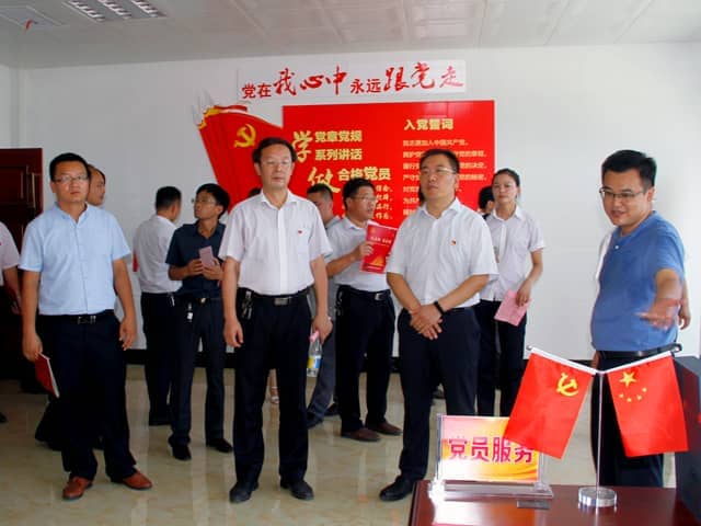 梁山縣委常委、組織部部長王建一行蒞臨天意機(jī)械調(diào)研